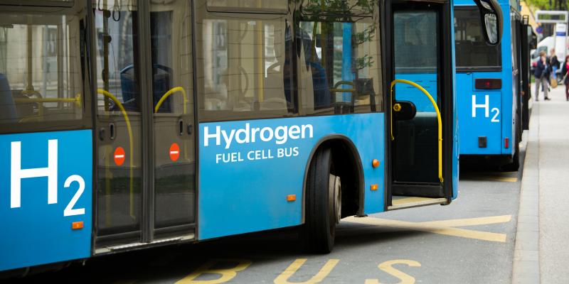 bus powered by hydrogen