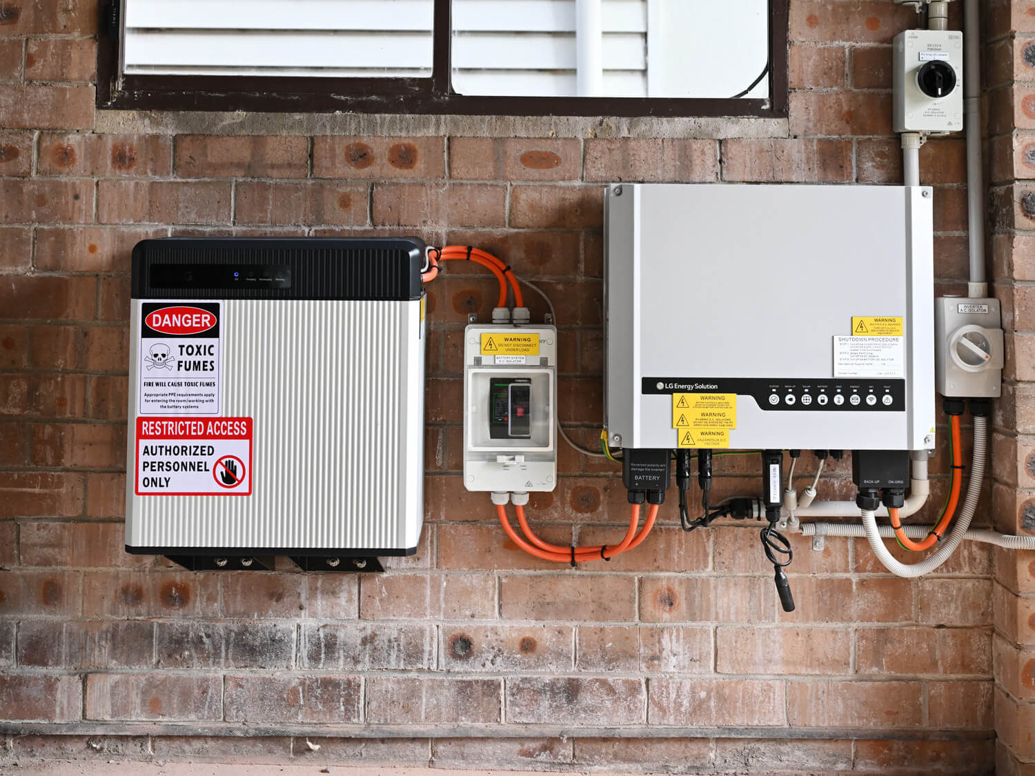 LG solar battery in Kiama Downs